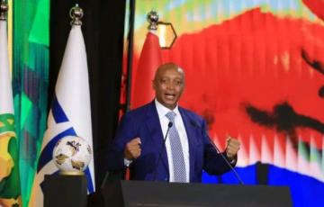 Football : Patrice Motsepe réélu à la tête de la CAF pour 4 ans