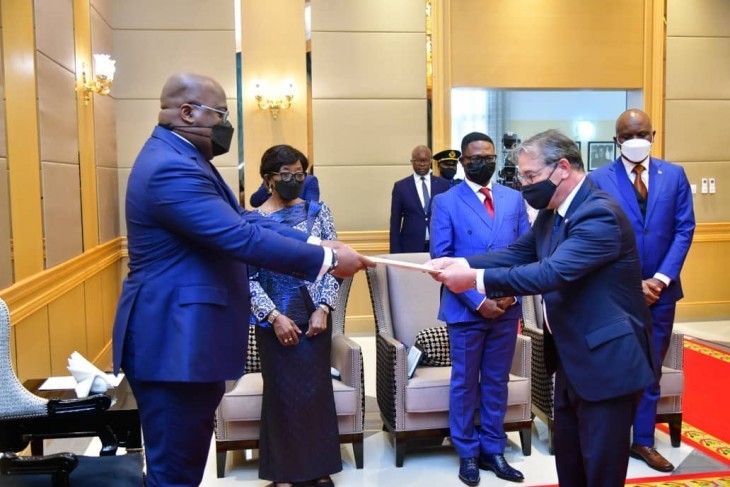 Trois nouveaux ambassadeurs ont présenté leurs lettres de créance au président Félix Tshisekedi