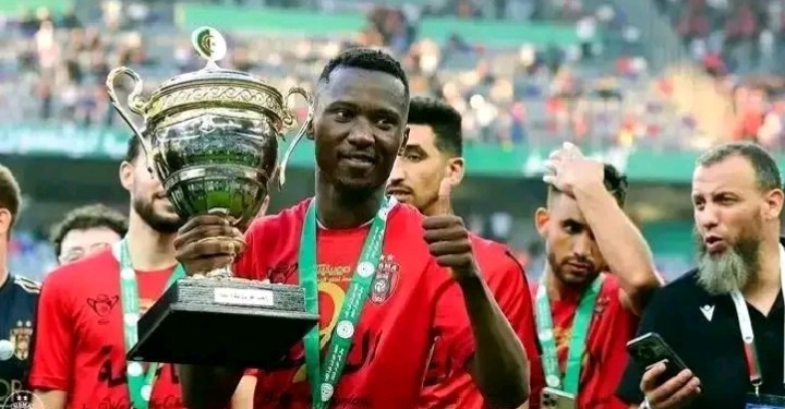 Coupe d'Algérie : Glody Likonza, Kevin Mondeko et l'USM Alger sacrés champions