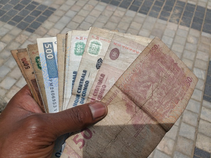 RDC : Légère dépréciation du franc congolais sur le marché interbancaire depuis le début de l’année