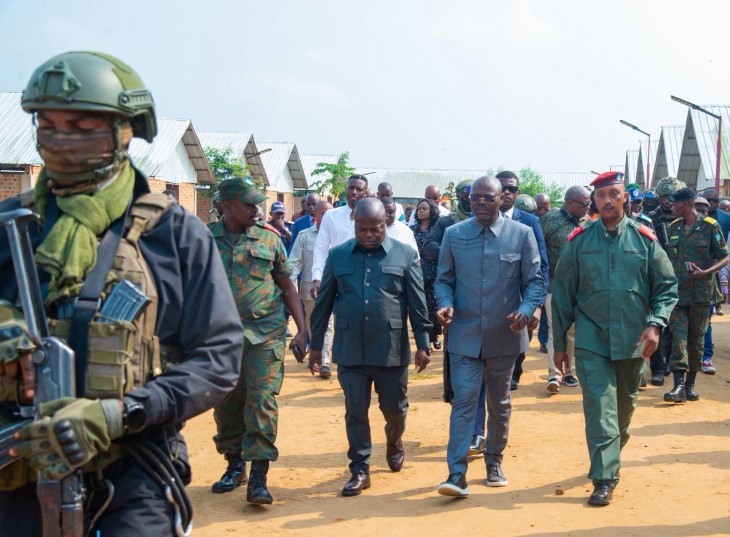 Séjournant dans le Maniema, le ministre Guy Kabombo a visité des sites de cantonnement des FARDC