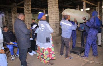 Kasindi et Beni : l’ONAPAC saisit du cacao frauduleux en route vers l’Ouganda