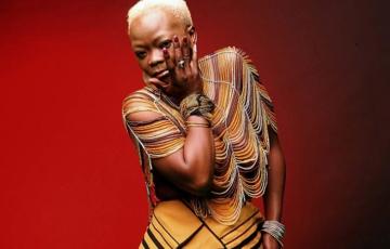 [Histoire] 9 mai 2004 : Décès à 39 ans de la chanteuse sud-africaine Brenda Fassie