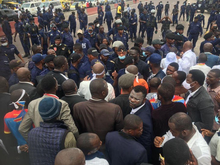A Kinshasa, la police a dispersé la marche de Lamuka pour compatir avec la population de l’Est