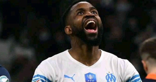 Coupe de France: Cédric Bakambu et Marseille s'envolent vers les quarts