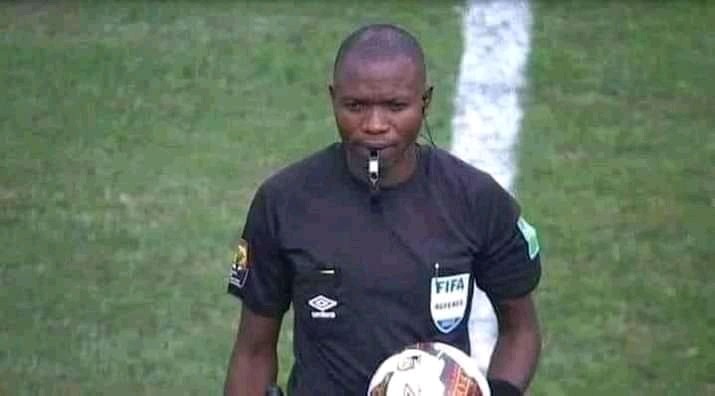 Mondial 2022: le congolais Jean Jacques Ndala parmi les 8 arbitres africains retenus