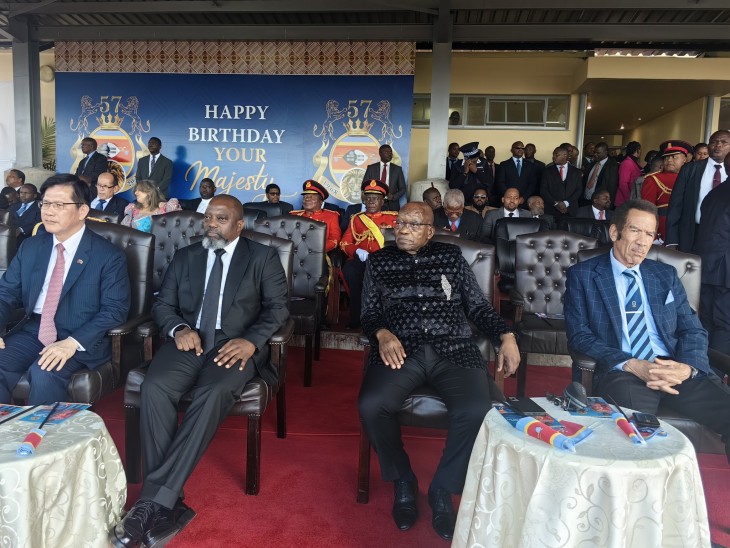 Associé au M23 et poursuivi en justice, Kabila participe à l’anniversaire du Roi Mswati de Swaziland