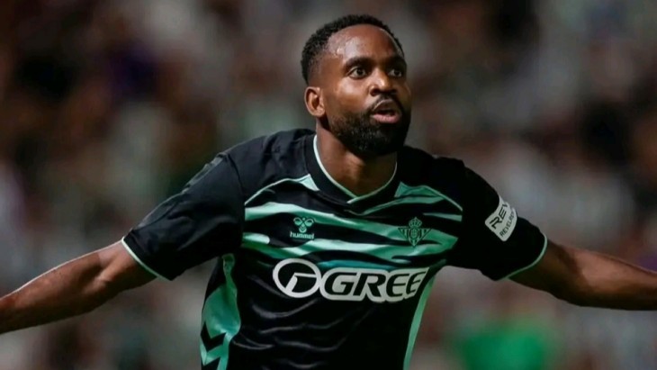 Foot-Amical : Auteur d'un doublé face à Cordoba, Cédric Bakambu offre un trophée au Real Betis